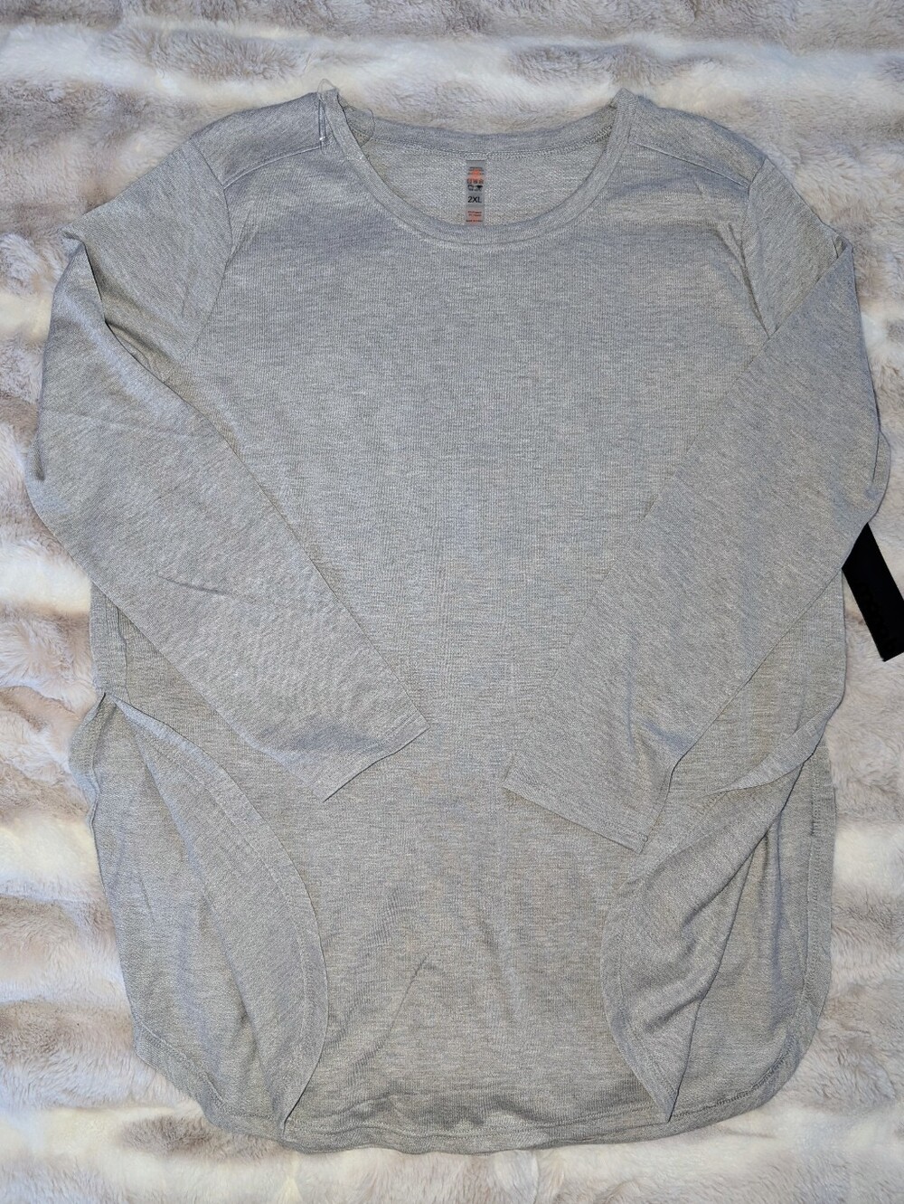 Mono B Gray Long Sleeve Lightweight Top Size 2XL NWT Soft Stretch Side Slits
